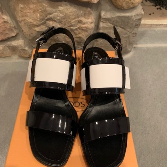 Tods Sandals Black and white